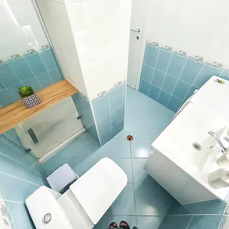 Breeze Sea View 아파트