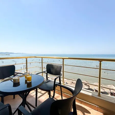 Breeze Sea View 아파트 Durrës